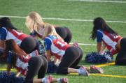 Alouettes Cheerleaders In Yoga Pants