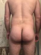 30M, First Post Here. A Little Stocky, But Confident... I Am A Nudist And Enjoy Being ...
