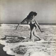 &Amp;Quot;Sea Nymph&Amp;Quot; - Dolores Del Monte Photographed By Andre De Dienes ...