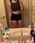 How Would You Like A Thick But Fit 21 Year Old To Be Your Girlfriend/Workout Buddy? ...