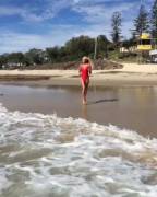 [Tracked] Baywatch, The Gif