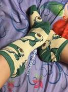 [Selling] [20F] Snorlax Socks! Will Be Worn For 7 Days For &Amp;#3620 Plus Shipping! ...