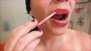 [Gif] Applying Strawberry Lip Gloss After Getting Out Of The Shower. [F] 36 Y/O &Amp;Amp;Lt;X-Post&Amp;Amp;Gt; ...