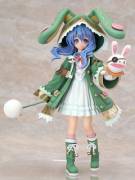 How Come No-One Has Done A Sof With Yoshino? There Are So Many Cute Figures Of Her, ...