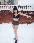 Bikini &Amp;Amp;Amp; Shorts In The Snow