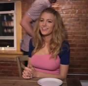 Blake Lively &Amp;Quot;Accidentally&Amp;Quot; Pushing Her Fists Into Her Tits