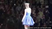 Taylor Swift Has A &Amp;Quot;Wardrobe Malfunction&Amp;Quot; In Concert