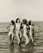 Best Summer Vacation Ever. 1940S?