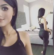 &Amp;Quot;Who's That Behind Me&Amp;Quot; (Sssniperwolf)