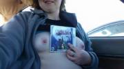 Just Got An Early V Day Gi[F]T... Couldn't Even Wait To Get Home Before Sending A ...