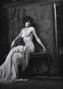 A Ziegfeld Performer In A Photoshoot By Alfred Cheney Johnston. There's A Surprising ...