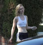 Elle Fanning