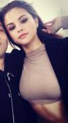 [Celeb] Selena Gomez Pic, Probably A Long Shot