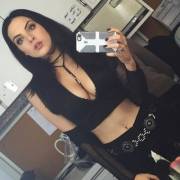 Change My Mind: Liz Gillies Just Has That &Amp;Quot;Break Me&Amp;Quot; Face And Body