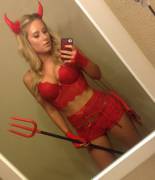 Stunning Devil [&Amp;Quot;Taylor From Texas Tech&Amp;Quot;]