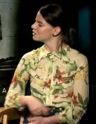 Anya Taylor-Joy's Breasts Jiggle During An Interview