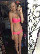 Ali W / &Amp;Quot;Busty Blonde Nude Selfies&Amp;Quot; Mirror