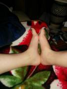 [Nsfw] [Fj] Gallery Of My Asian Girlfriend's Feet: Being Sucked On, By Themselves, ...