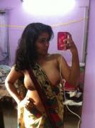 Topless Saree Selfie