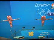 I'm Not An Ass-Ologist, But The First Who Can Identify These Synchronized Divers ...
