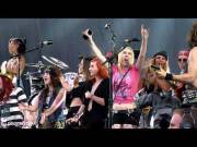 Steel Panther - &Amp;Quot;17 Girls In A Row&Amp;Quot;