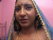 Pretty Indian slut gives herself to a stud